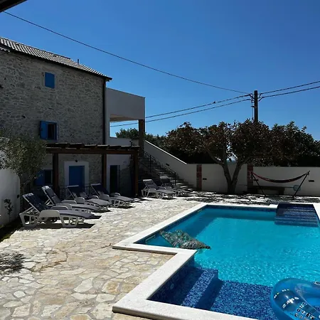 Granda Villa Visocane